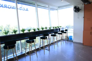 Production Friendly Workspace image 14