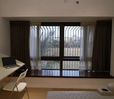 Elegant Contemporary Mansion image 5