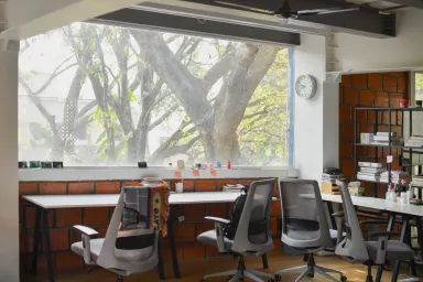 Versatile Open Studio in Cooke Town image 6