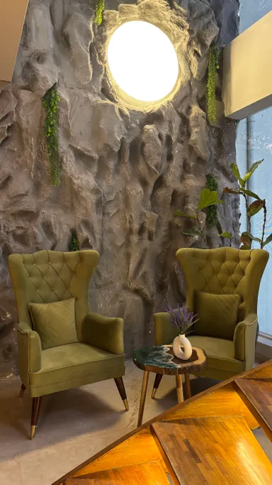 Versatile Multiple Set Studio Space- Floor 1 image 3