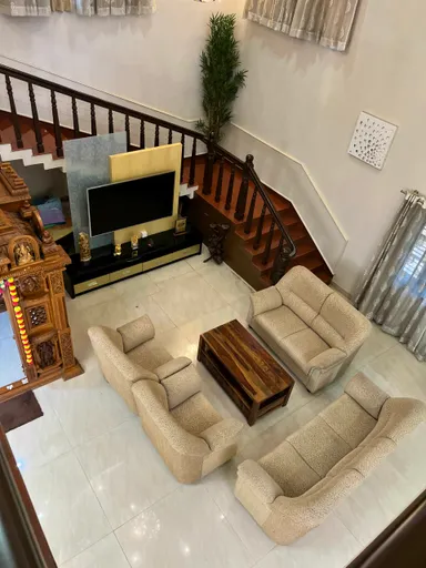 Duplex Guest House image 4