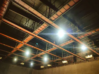 Massive Studio Space with Amenities image 5