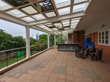 Duplex Guest House image 5