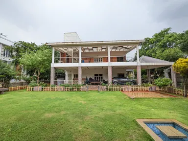 Duplex Guest House image 2