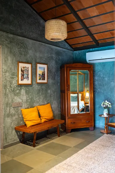 Courtyard Villa image 8